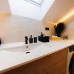 Stayprime 2, Historic Centrum, Panorama, Free Wifi, Jacuzzi, Parking 公寓 班斯卡-比斯特里察