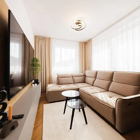 Apartmán Stayprime 2, Historic Centrum, Panorama, Free Wifi, Jacuzzi, Parking