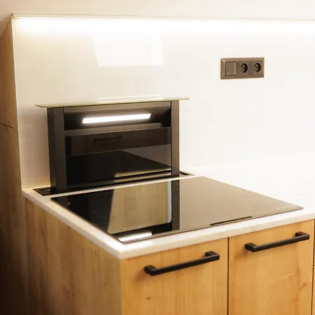 Stayprime 2, Historic Centrum, Panorama, Free Wifi, Jacuzzi, Parking Lägenhet