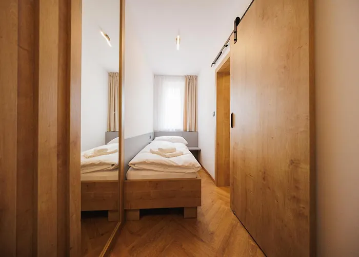 Stayprime Apartments, Historic Centrum, Panorama, Free Wifi, Jacuzzi, Parking דירה באנסקה ביסטריצה